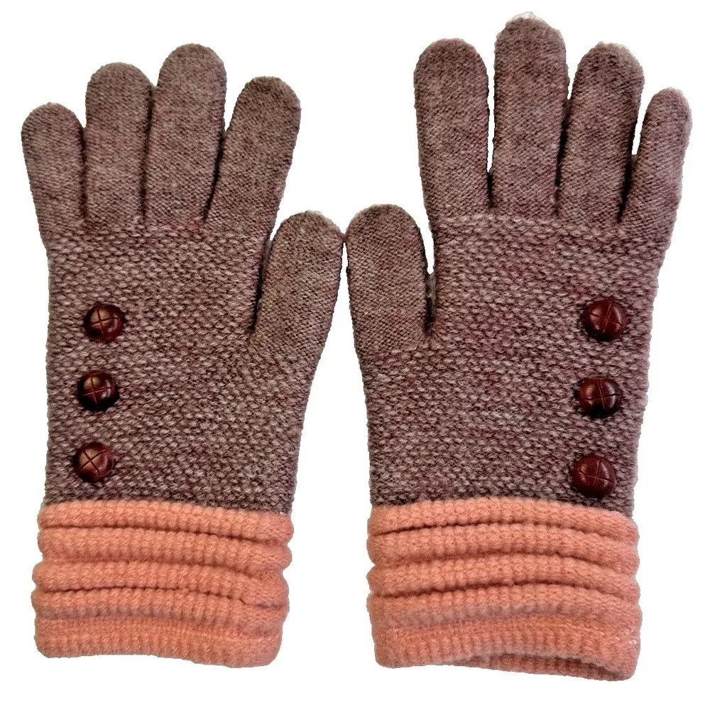 Britt's Knits Womens Winter Gloves OSFM Soft Knit 3 Button Accent Classic Style